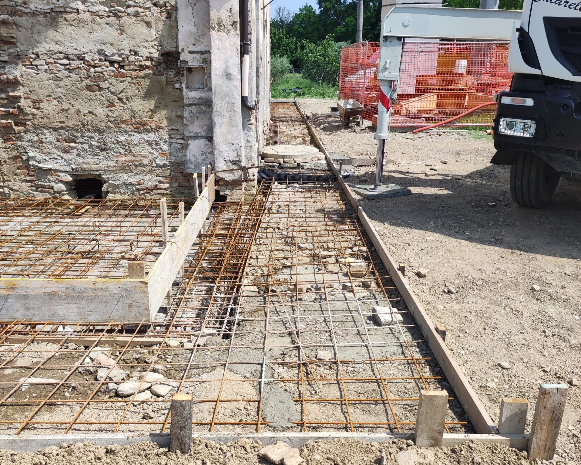 Ristrutturazione, consolidamento ed efficientamento Podere Oppiatello