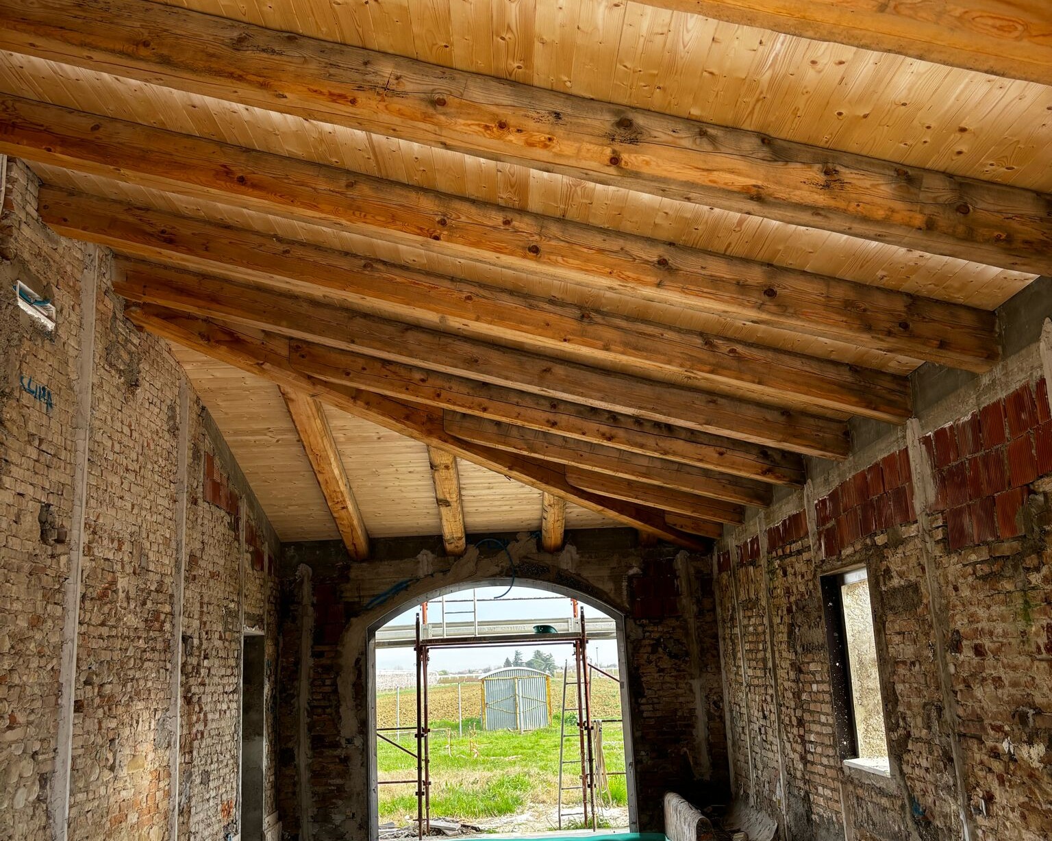 Ristrutturazione, consolidamento ed efficientamento Podere Oppiatello