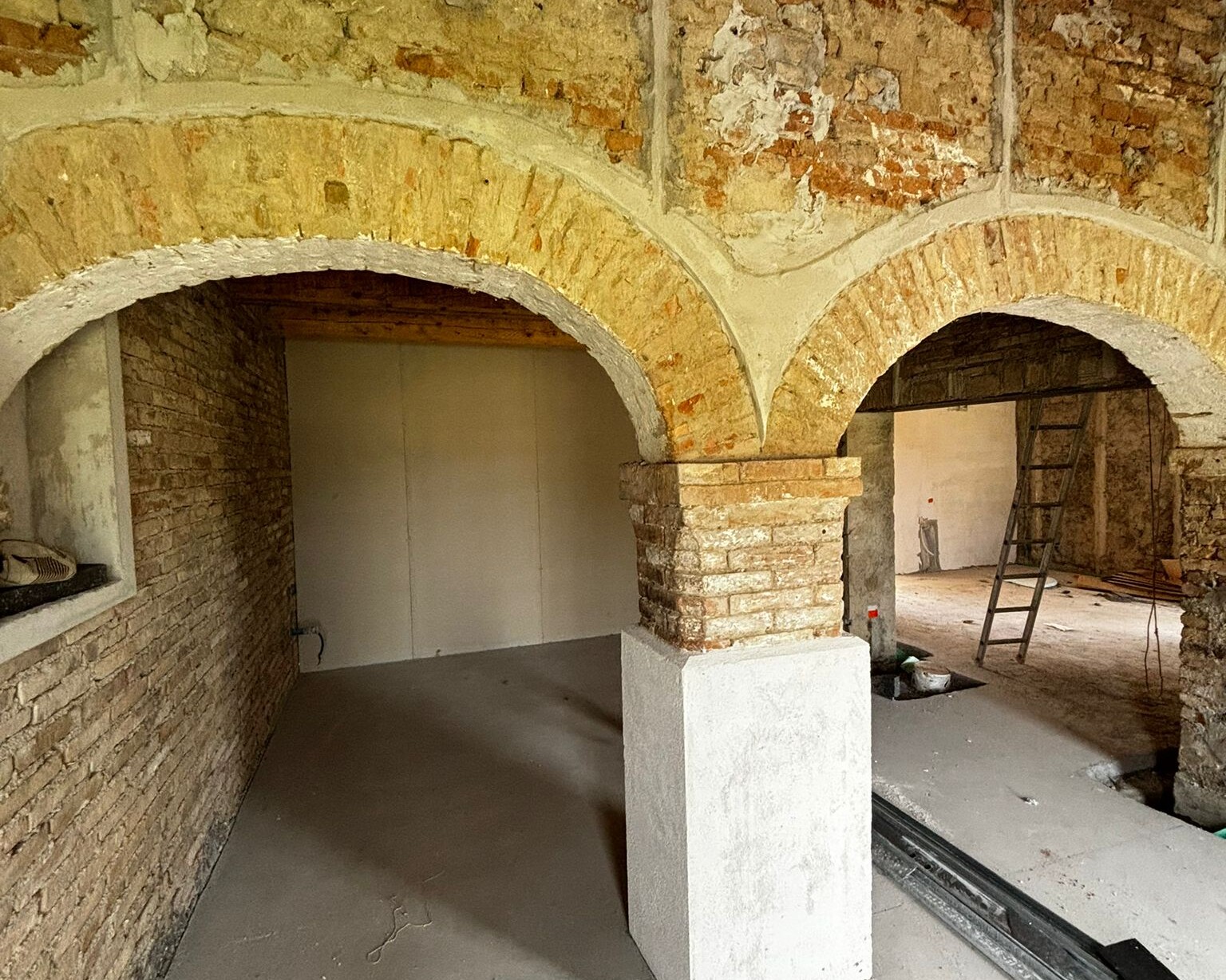 Ristrutturazione, consolidamento ed efficientamento Podere Oppiatello