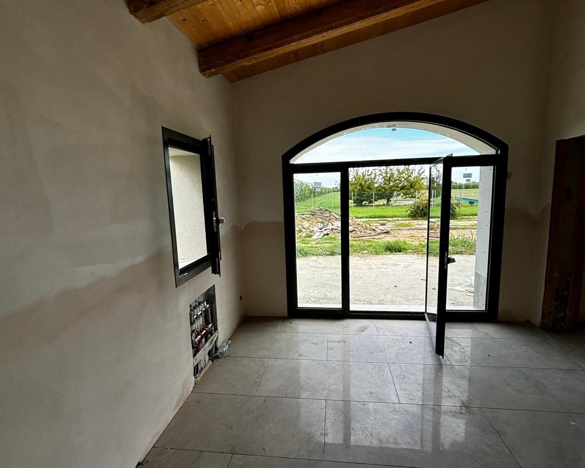 Ristrutturazione, consolidamento ed efficientamento Podere Oppiatello